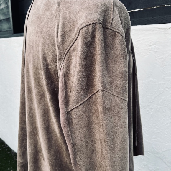 Tan Suedelike Hip Women's Jacket "L"  open front or snapped - Picture 6 of 8